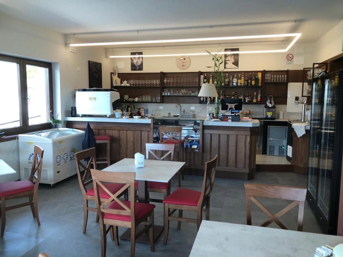Locanda Rossa Ξενοδοχείο Romans di Varmo Εξωτερικό φωτογραφία
