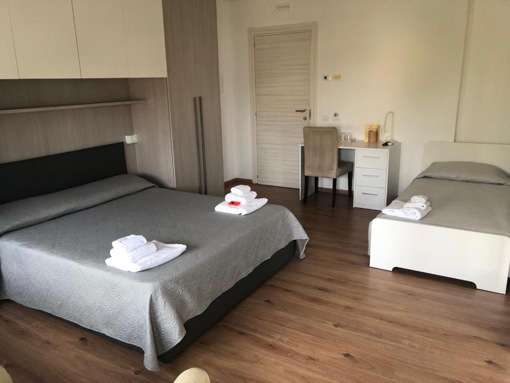 Locanda Rossa Ξενοδοχείο Romans di Varmo Εξωτερικό φωτογραφία
